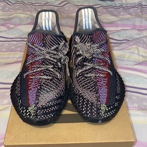 YEEZY 350